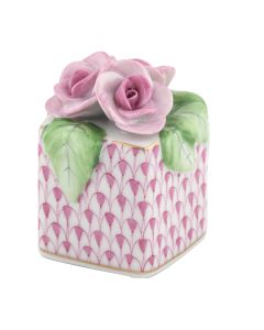 ROSES IN VASE RASPBERRY