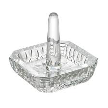 LISMORE RING HOLDER SQUARE