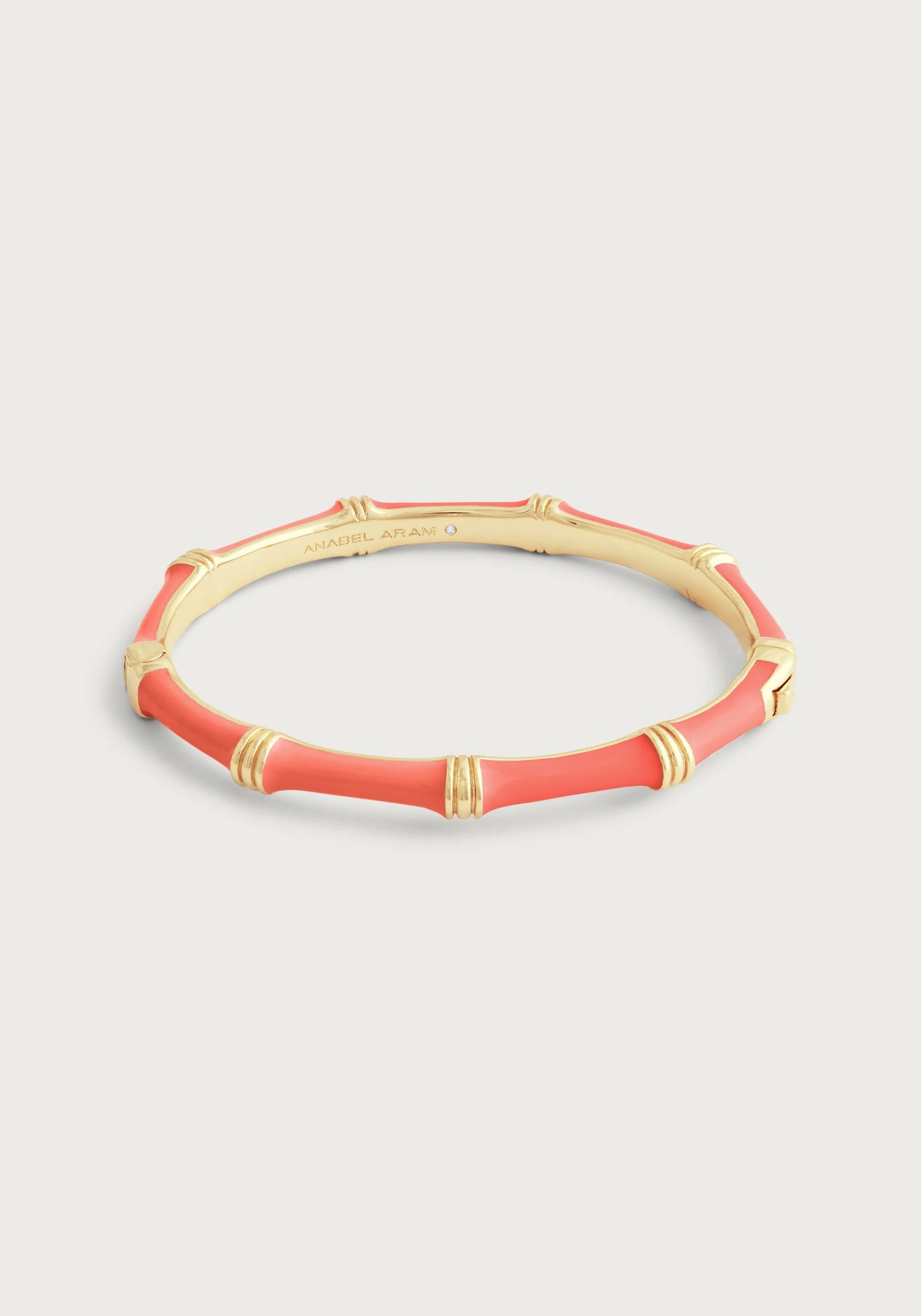 BAMBOO ENAMELED CORAL HINGED BANGLE