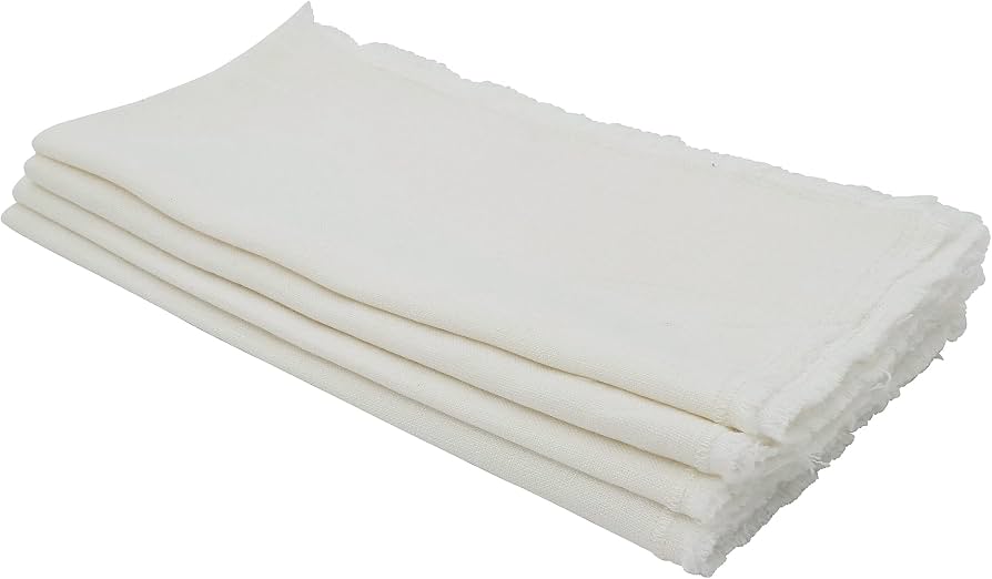 FRINGED WHITE S/4 NAPKINS